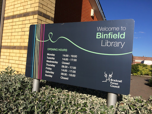 Binfield Library - Visual