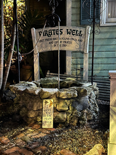 Pirates Well - Visual