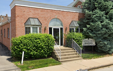 Freeark, Dennis, Murphy & Moskop, P.C. 117 W Washington St, Belleville, IL 62220, United States