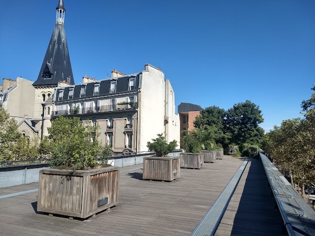Staircase To Paris Highline
