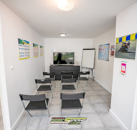 Photo n°19 de Auto Moto école Atouts Permis Luynes à Luynes (Auto-école)