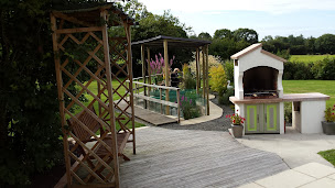 Photo n°12 de la cour gardin à Le Torquesne (Chambre d'hôtes)