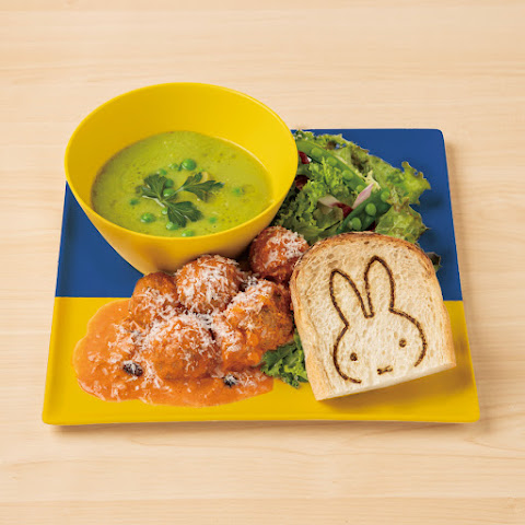 Miffy café tokyo by null