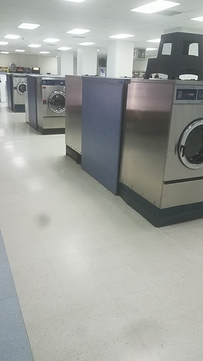 Court Street Laundromat