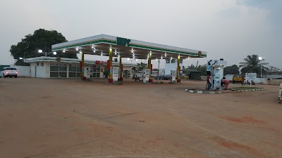 Photos of NNPC MEGA STION, Aduwawa