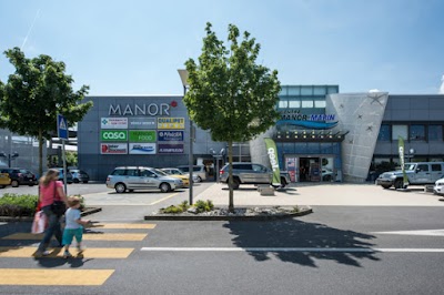 Photos of MANOR Marin