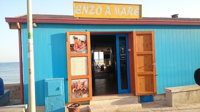 Enzo a Mare