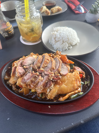 Khánh Linh asiatisches Restaurant & Sushi - Thumbnail