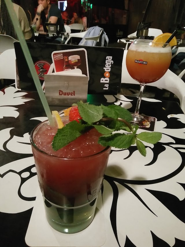 La Bodega