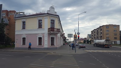 Photos of Yukris