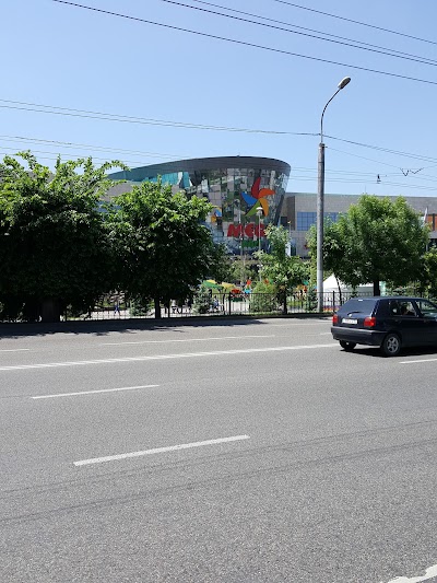 Photos of Tape &agrave; l'oeil - MEGA PARK ALMATY
