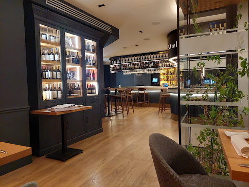 Taberna de Libreros - Visual