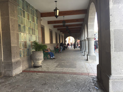 Tonalá Municipal Building - Thumbnail
