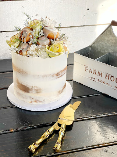 Tiffany Lund Custom Cakes and Desserts - Thumbnail