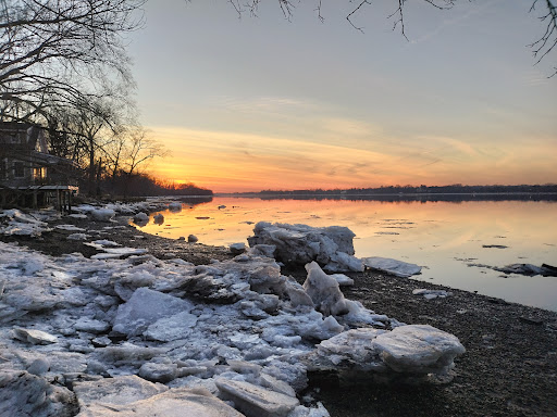Delanco River View Gallery - United States