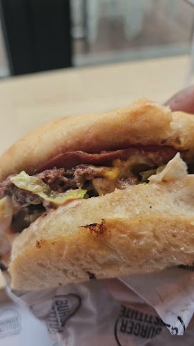 Recenzije Burger Institute- Institut za burgere u Zagreb - Restoran