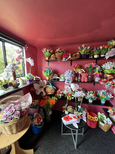 The Origami Florist - Thumbnail