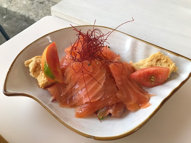 Mómó pescato e cucinato