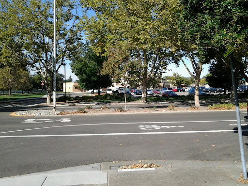 Fairlands Elementary School - Thumbnail