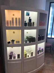 Photo n°32 de Studio Design paris Coralie LANDEAU à Royan (Salon de coiffure)