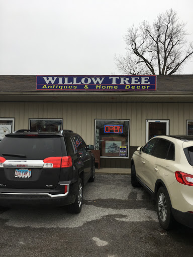 Willow Tree Consignments - Visual