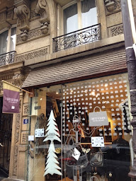 Photo n°1 de Lorette & Jasmin à Paris (Dépôt-vente)