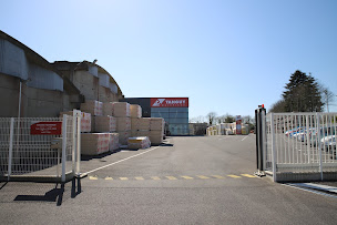 Photo n°30 de Tanguy Matériaux à Pleuven (Magasin de matériel de maçonnerie)