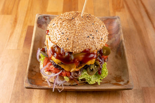 THRONBURGER - Visual