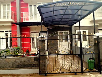 Photos of Botanica