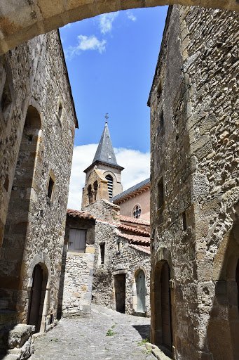Photo de Mairie d’Auzat-la-Combelle à Auzat-la-Combelle (63570)