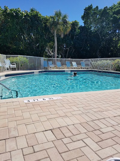 Photos of Colony Inn