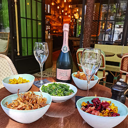 Photo n°30 de Prince Wagram à Paris (Restaurant)