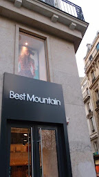Photo n°1 de Best Mountain à Paris (Magasin de vêtements pour femmes)
