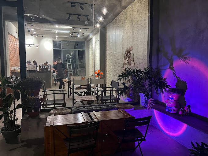 Bee Chill, ĐT883, Lộc Thuận, Bình Đại, Bến Tre