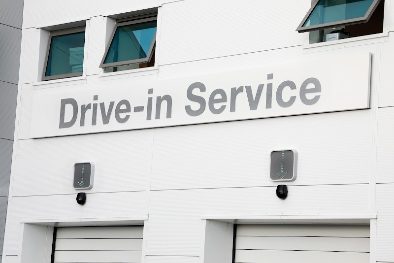 Arnold Clark Glasgow BMW Service Centre photo 2