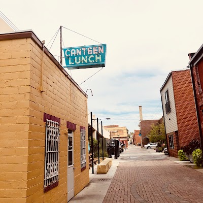 Canteen Lunch In the Alley