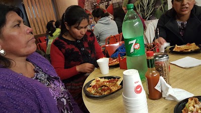 Photos of Pizza Hut Domicilio Plaza Ciani Xela