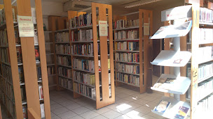 Photo n°10 de Médiathèque Simonne et Jean Lacouture à Roussillon (Bibliothèque municipale)