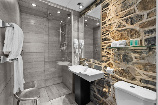 Auberge Place d'Armes by null