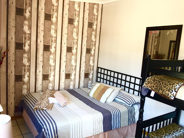 Jembjo's Knysna Lodge & Backpackers by null