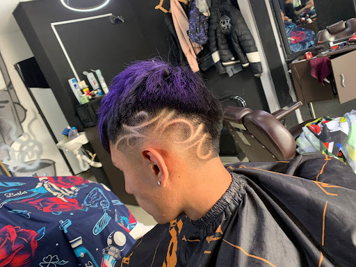 Hooligan's barber shop (Tultepec)