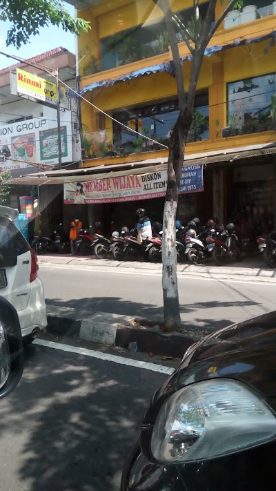 Photos of Wijaya Store