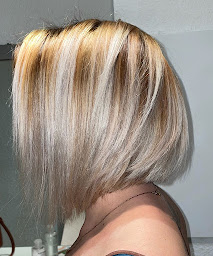 Photo n°16 de ST LAURENT LES BAINS COIFFURE à Saint-Laurent-les-Bains-Laval-d'Aurelle (Salon de coiffure)