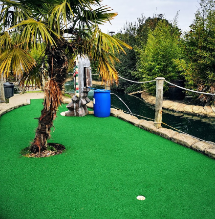 Jungle Island Adventure Golf - Thumbnail