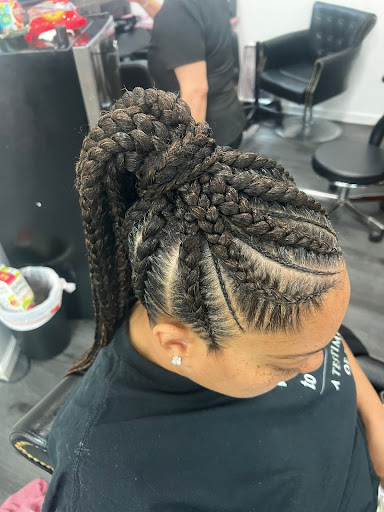 Hollywood beauty salon/barbershop Gallery - United States