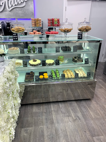 The Cake Addict Open Times
