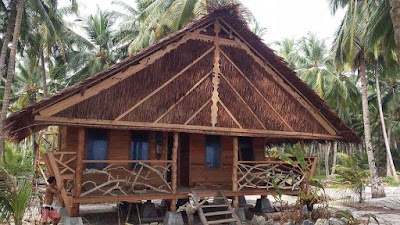 Photos of M.I.A SURFCAMP MENTAWAIS