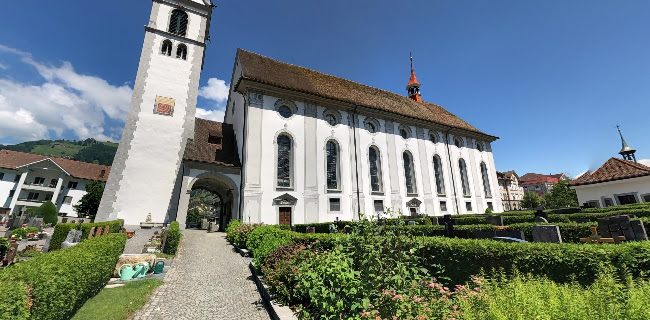 Rezensionen über Pfarrkirche St. Georg und Zeno in Küssnacht SZ - Kirche