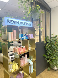 Photo n°24 de UKIYO hair à Avignon (Salon de coiffure)