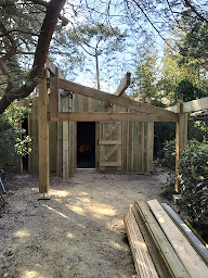 Photo n°3 de MCCB - Merial Charly Créations Bois - Arès - Lège-Cap-Ferret à Arès (Constructeur d'abris de jardin)